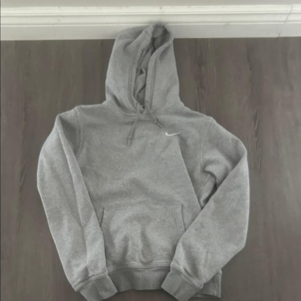 Nike Gray Pullover Hoodie Sweatshirt